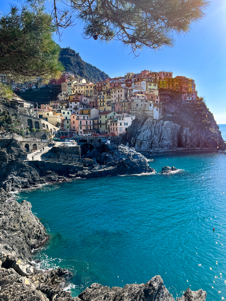 P650 Mark Hanson, Cinque Terre, Italy P650 Mark Hanson, Cinque Terre, Italy